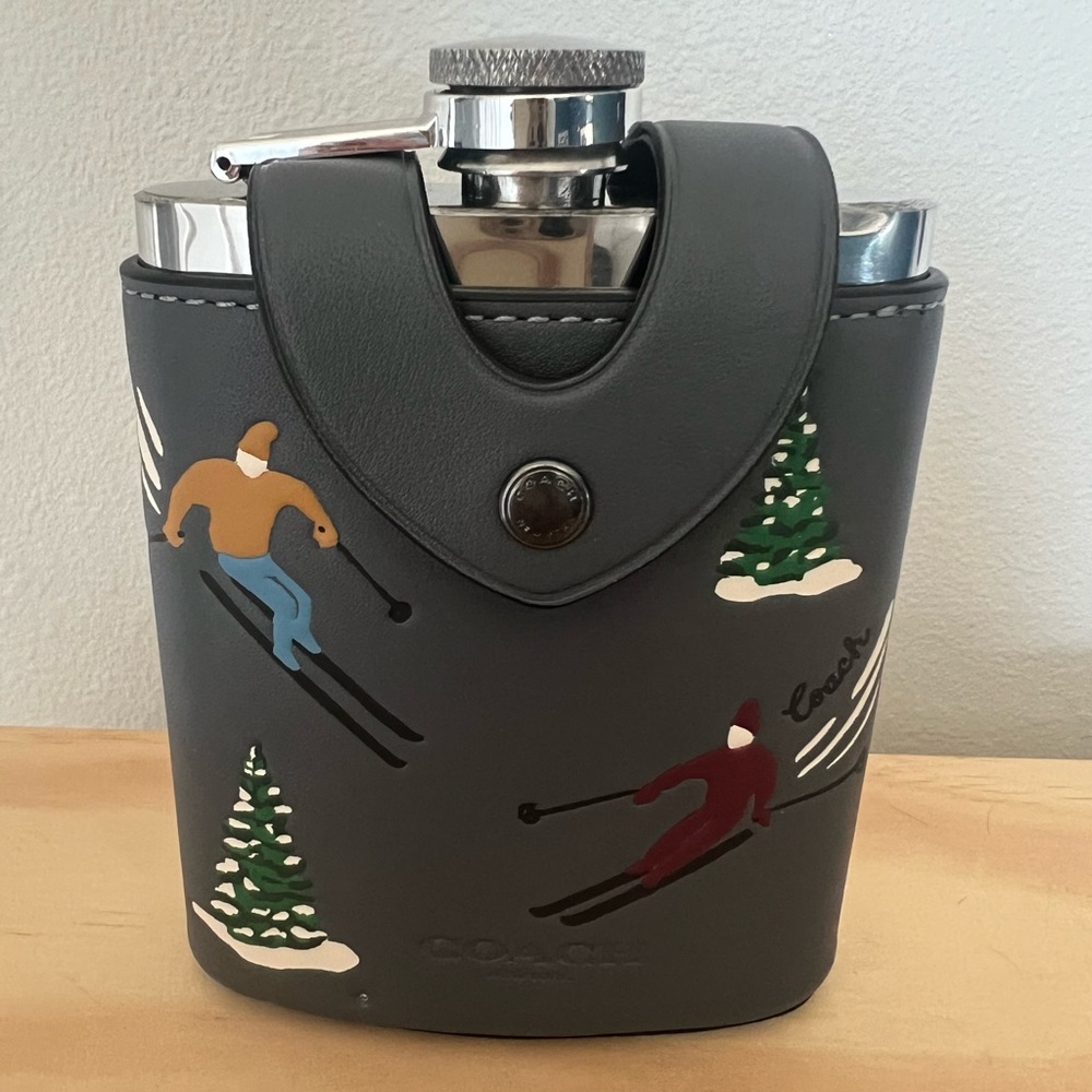 Coach flask